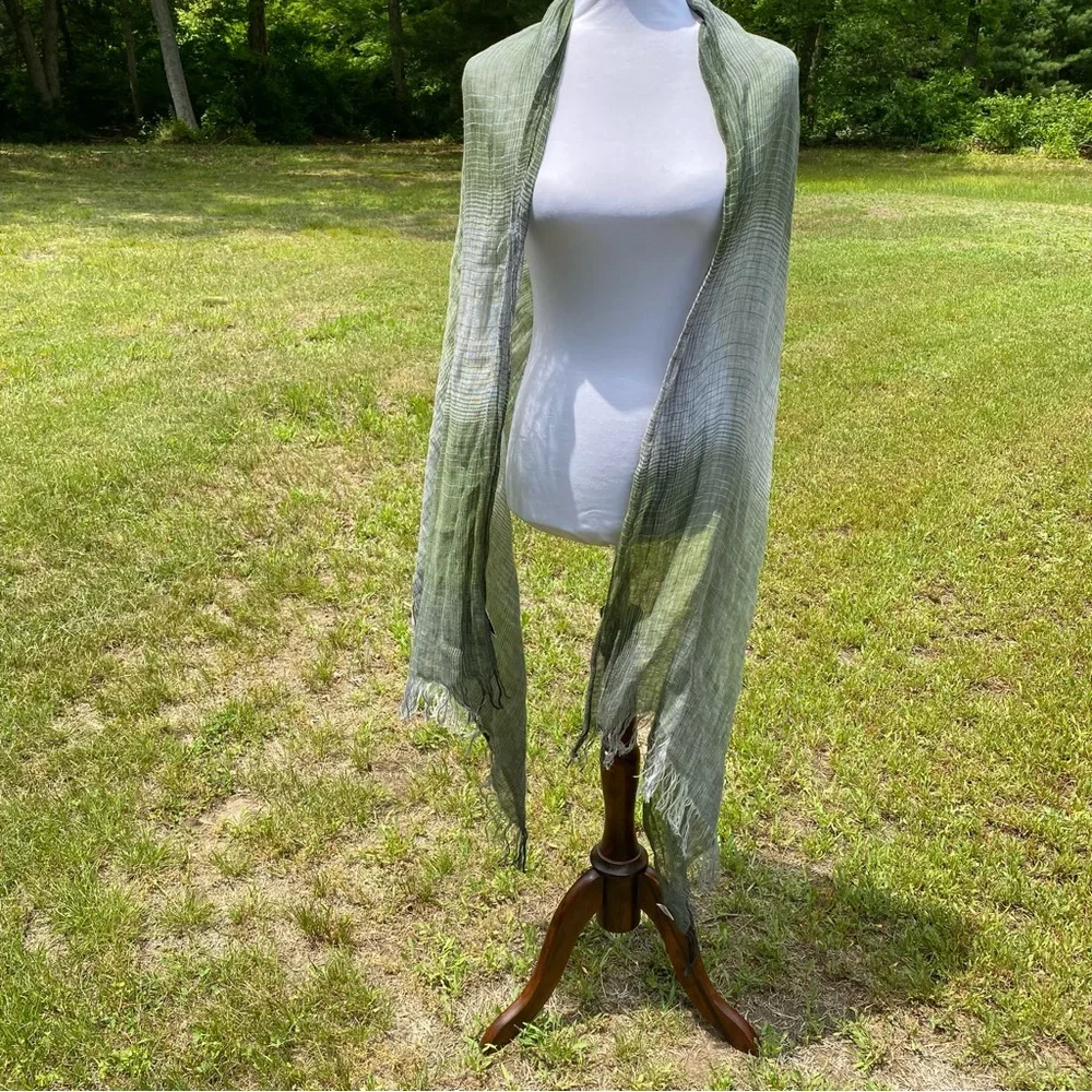 COLOMBO SCARF GREEN WHITE BLACK OMBRÉ LINEN WRAP LARGE RECTANGLE FRINGE ITALY